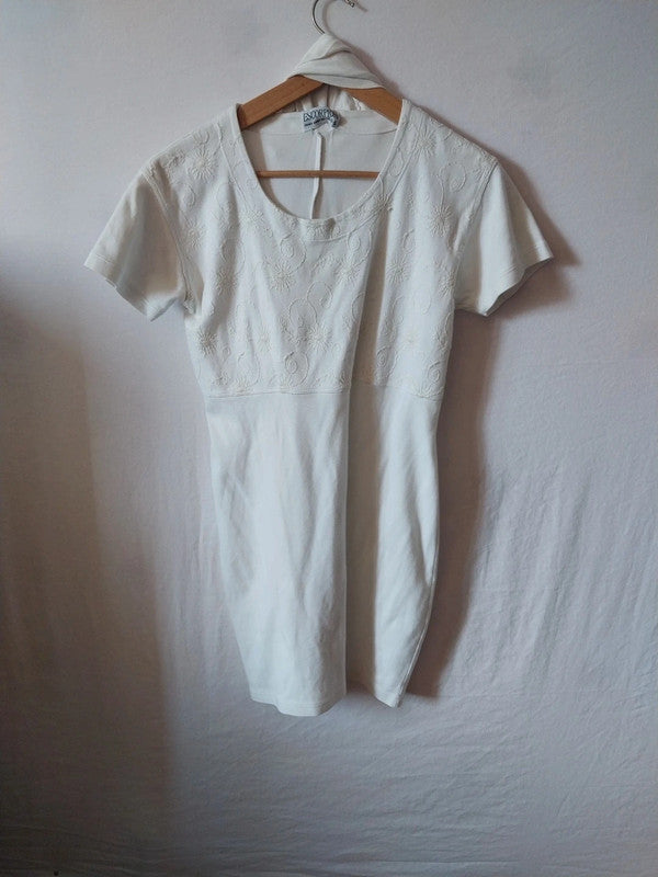 Robe d été avec ceinture soleil