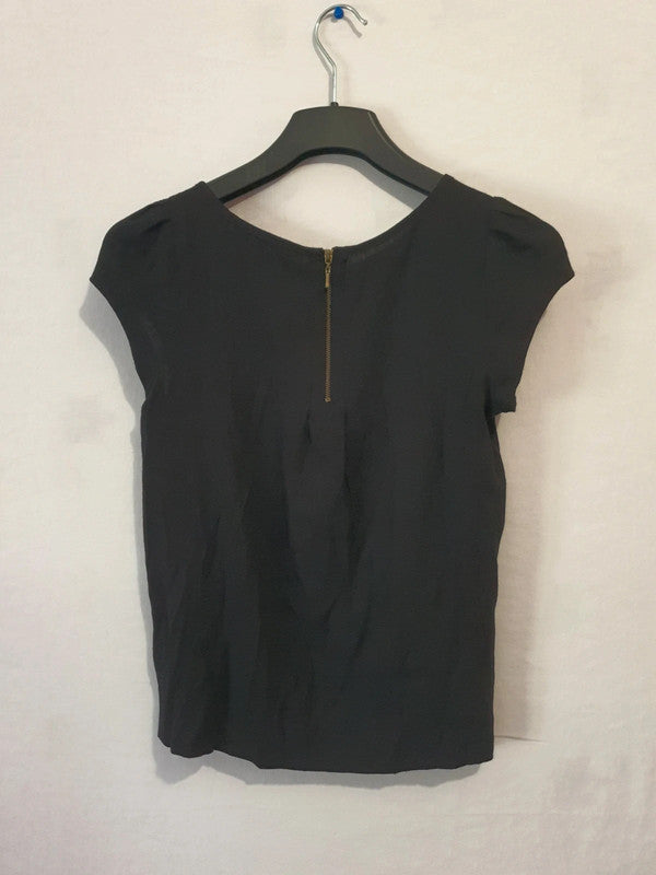 Blouse légère sans manche