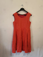 Robe rouge Caroll T-44