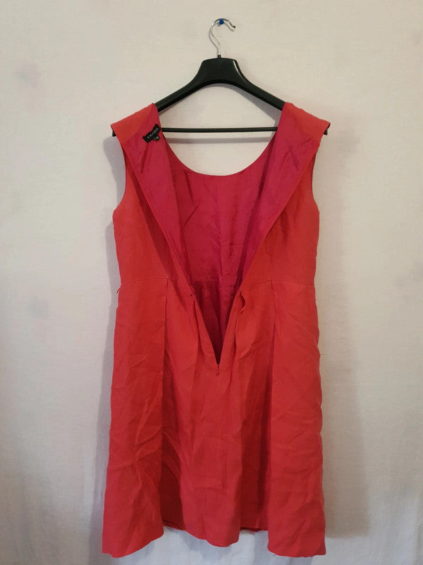 Robe rouge Caroll T-44