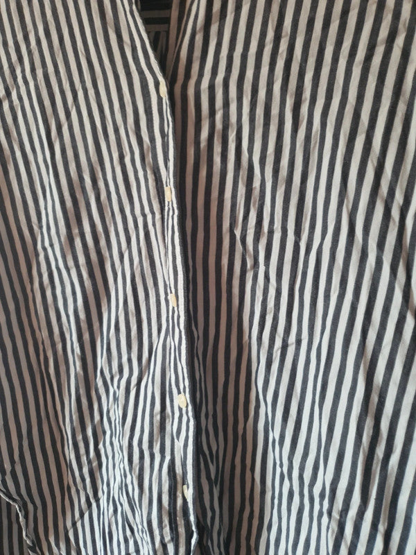 Chemisier rayé blanc et noir