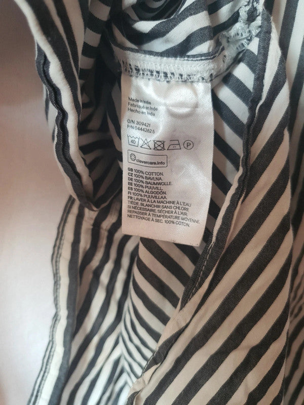 Chemisier rayé blanc et noir