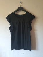 T-Shirt noir avec voile