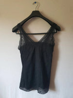 Débardeur à dentelle noire