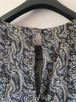 Robe courte avec motifs