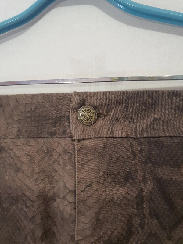 Jupe en jeans imprimé serpent