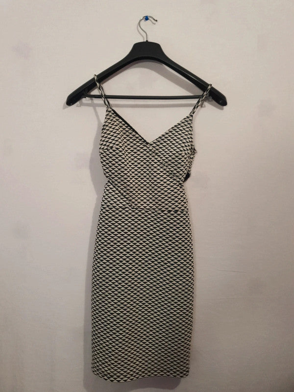 Magnifique robe d'été noire et blanche