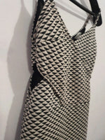 Magnifique robe d'été noire et blanche