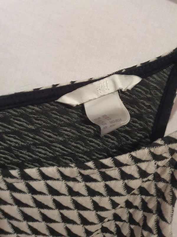 Magnifique robe d'été noire et blanche