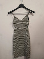 Magnifique robe d'été noire et blanche