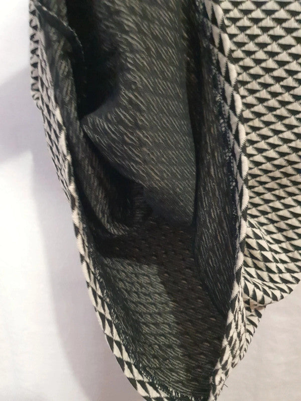 Magnifique robe d'été noire et blanche