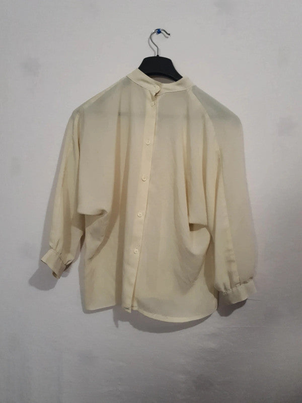 Chemise jaune transparente