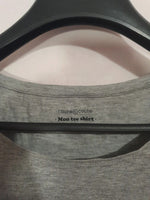 T-Shirt gris d'été avec chaton