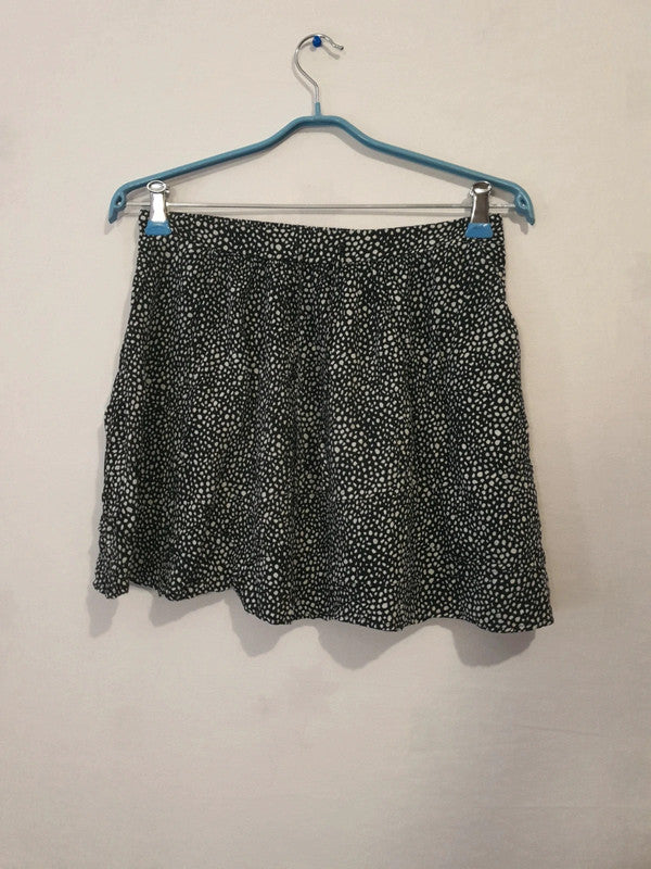 Mini jupe noir à point blanc