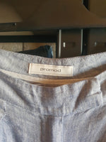 Pantalon bleu à rayures