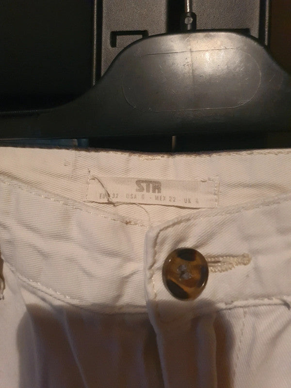 Pantalon crème Stradivarius