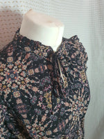 Robe fleurie brillante Molly Bracken