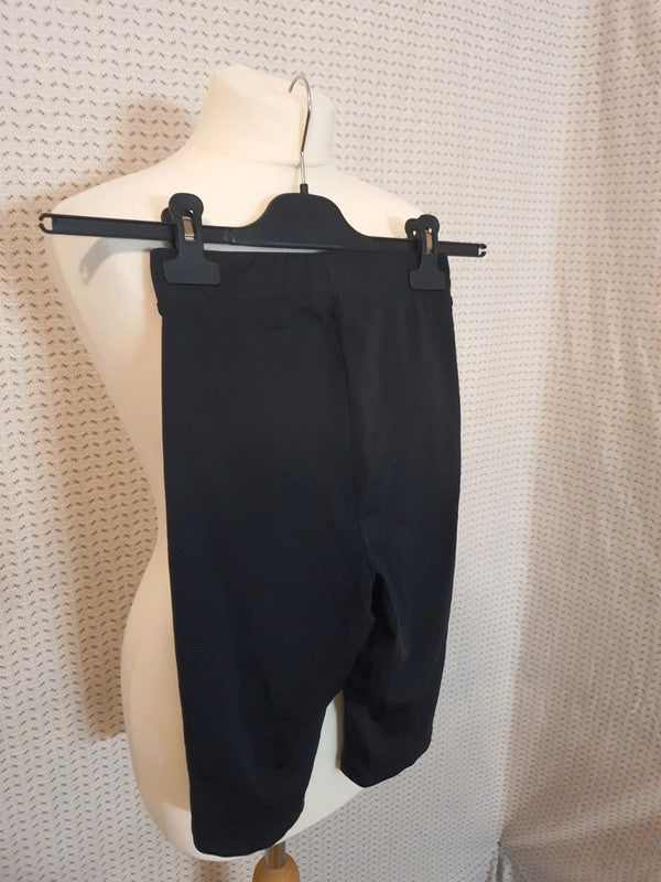 Zara short de sport noir taille 36
