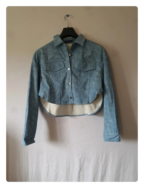 Veste courte en faux cuir bleu