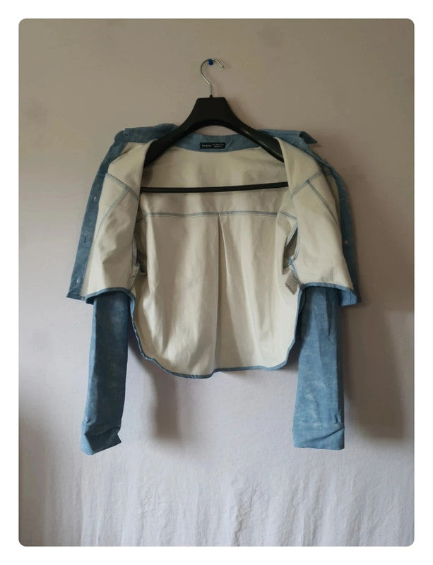 Veste courte en faux cuir bleu