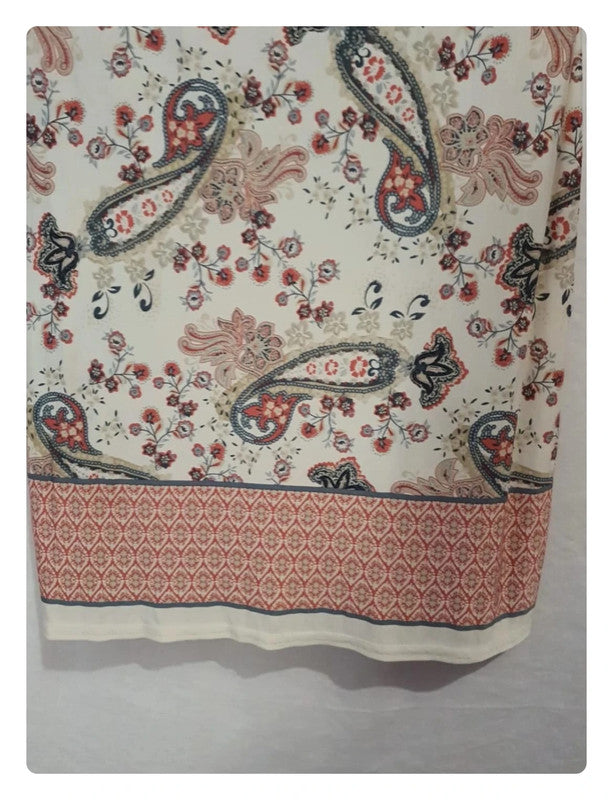 Belle robe légère à manche longue