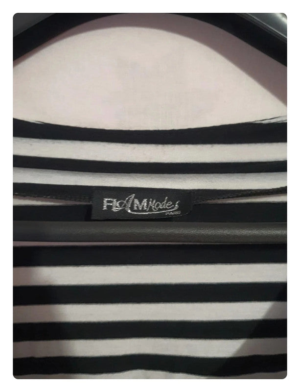 Petite robe à manches longues