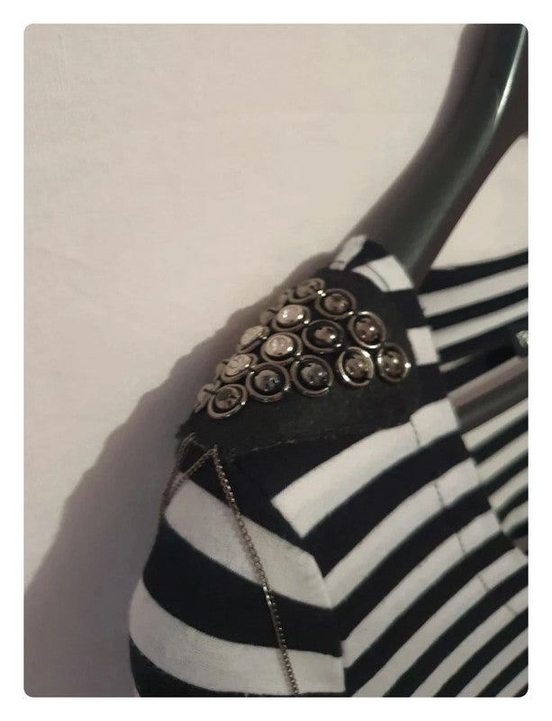 Petite robe à manches longues