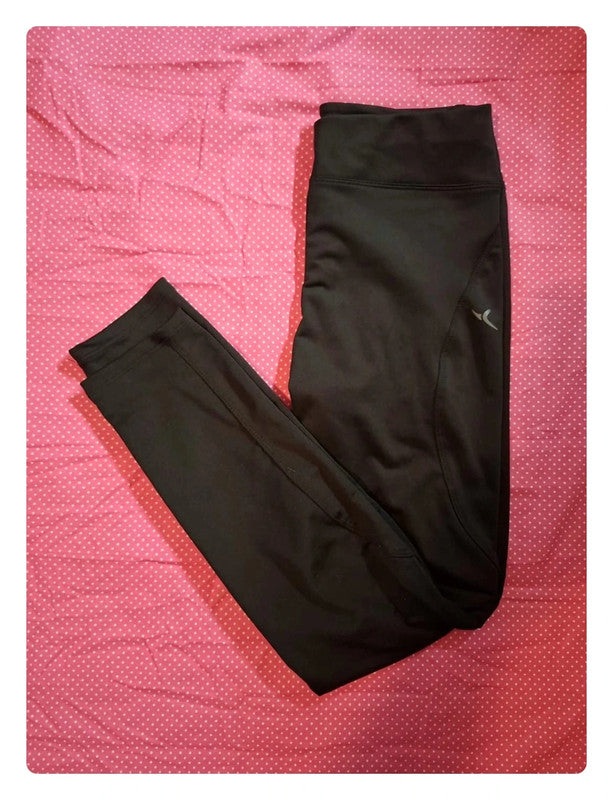 Leggins sport Décathlon Taille 12 ans