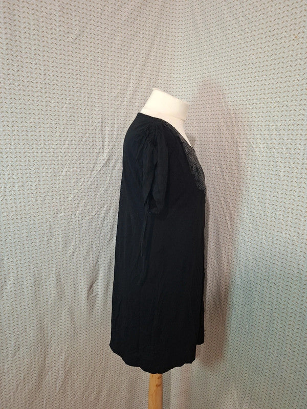 Robe noir Mademoiselle-Élégance Taille M