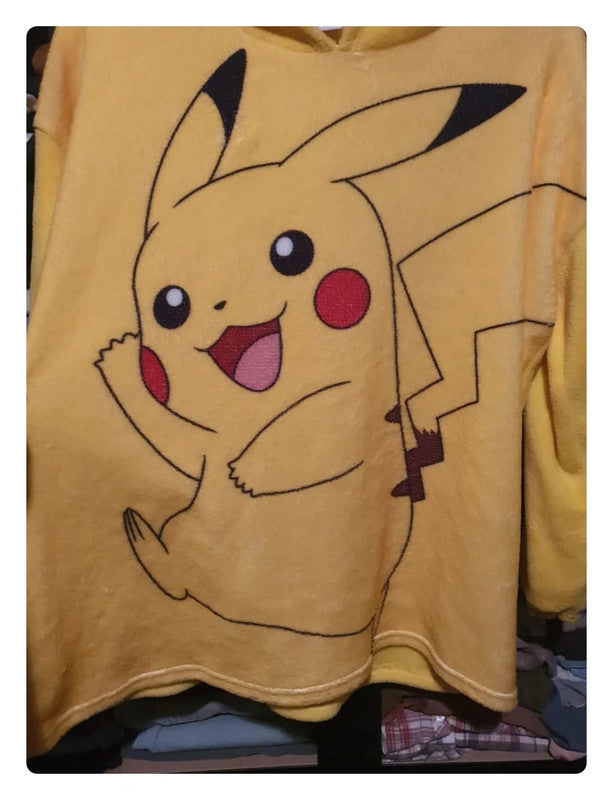 Pull à capuche Pikachu