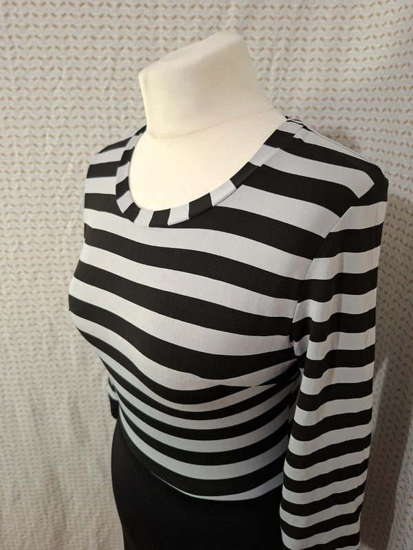 Robe noir et blanche Mademoiselle-Élégance Taille M