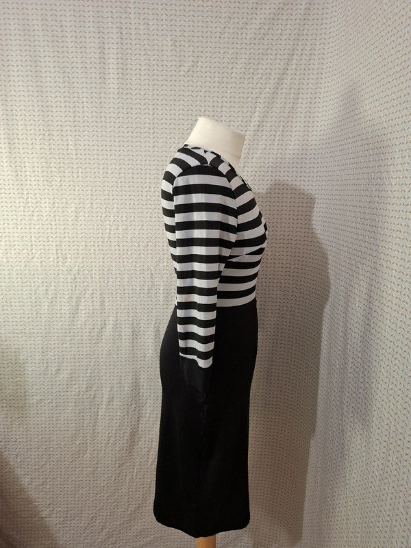 Robe noir et blanche Mademoiselle-Élégance Taille M