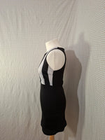 Robe noir et blanche Mademoiselle-Élégance Taille S