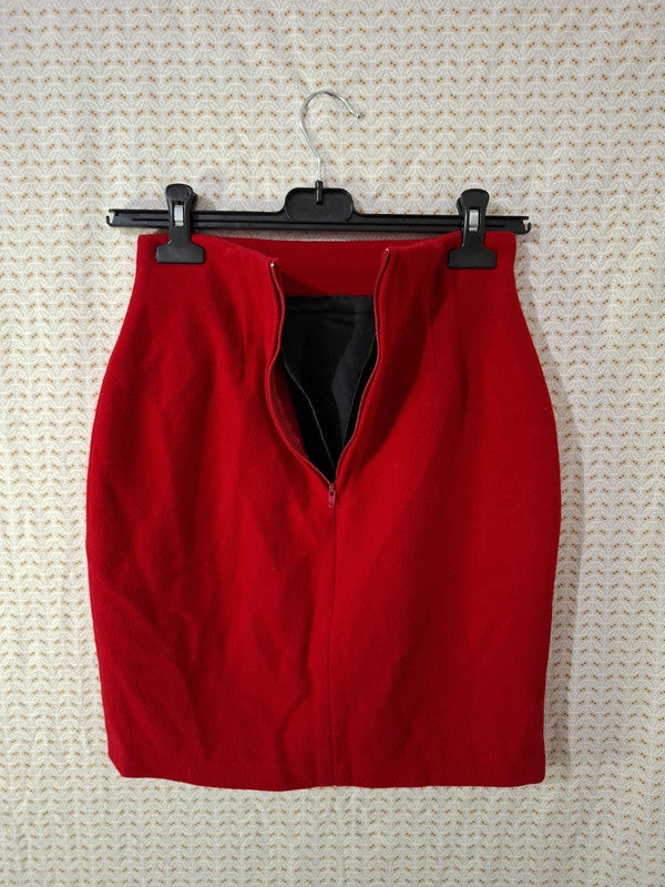 Jupe rouge Mademoiselle-Élégance Taille S