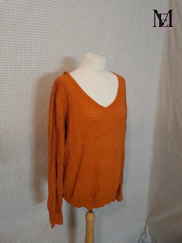 Pull orange 27 Quai de seine taille 40