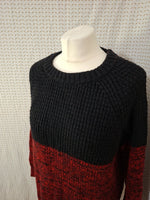 Pull noir et rouge BizzBee - Taille M - 38