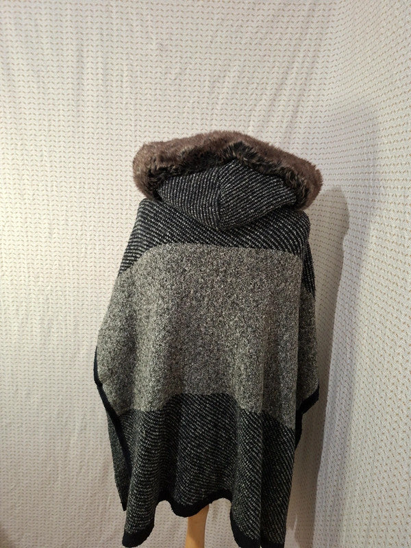 Poncho noir et gris Zara - Taille S - 36