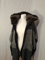 Poncho noir et gris Zara - Taille S - 36