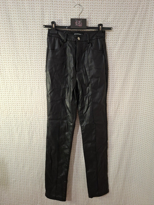 Pantalon simili cuir noir Prettylittlething - Taille S - 36