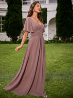 Robe longue élégante à volants en chiffon