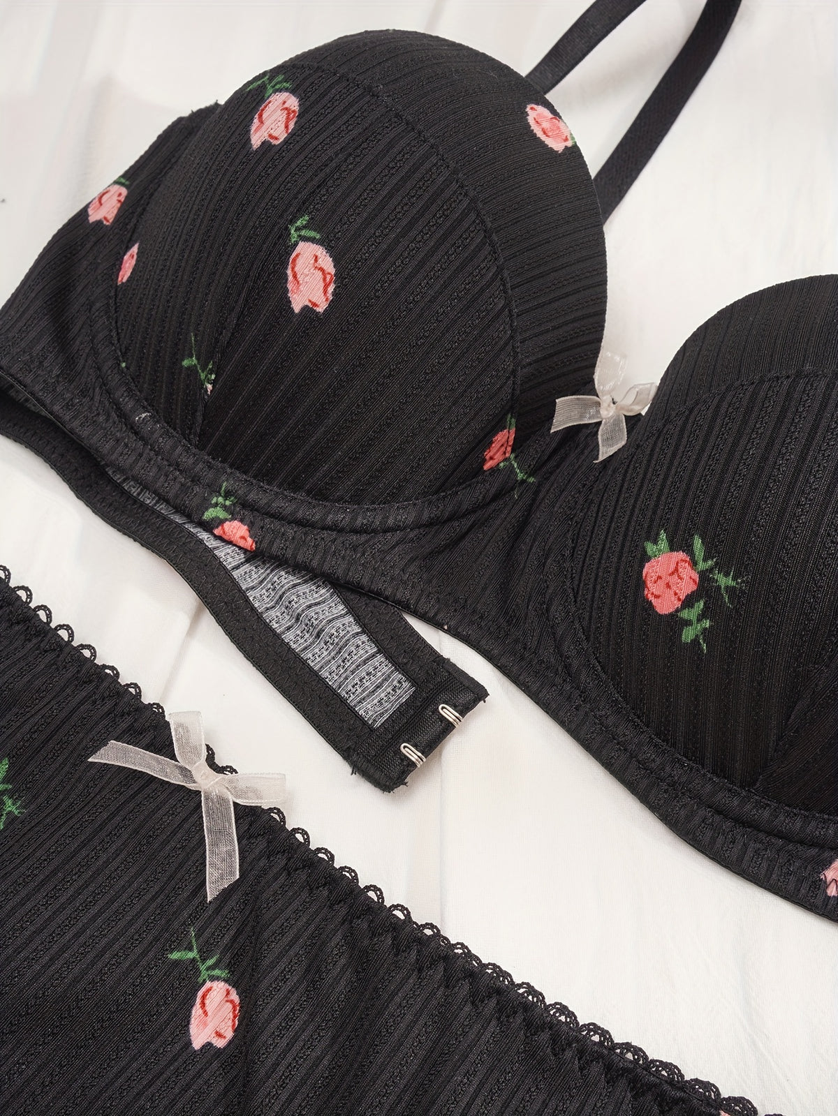 Ensemble Lingerie Floral avec Soutien-Gorge Push-Up