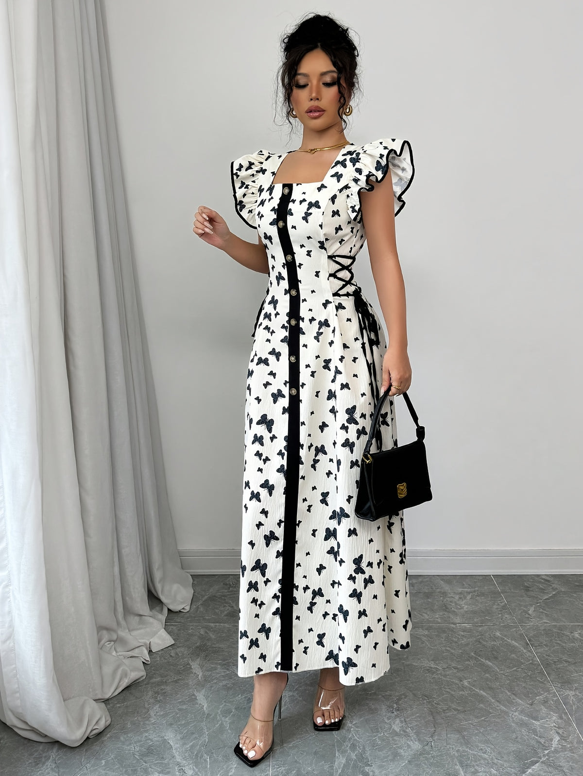 Robe élégante à imprimé papillon #Paris