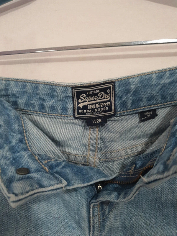 Mini short déchiré