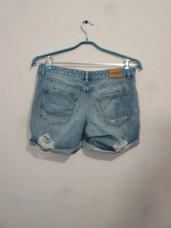 Mini short déchiré