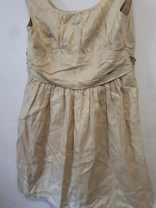 Robe doré