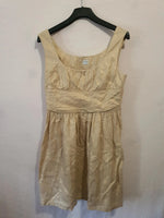 Robe doré