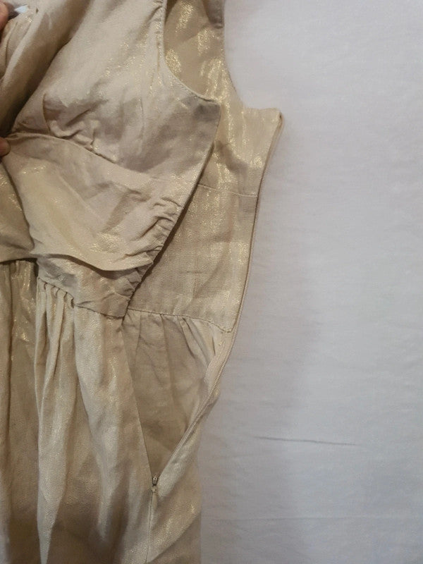 Robe doré