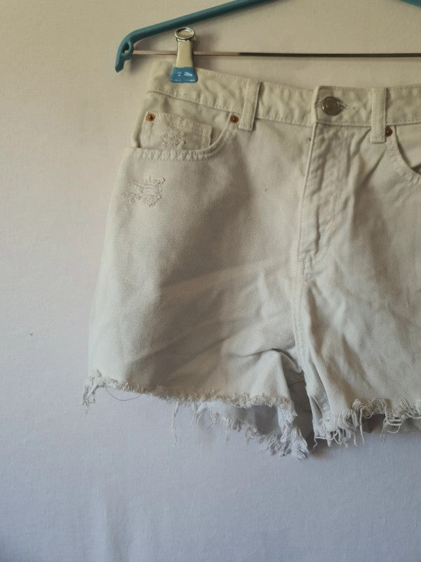 Short blanc