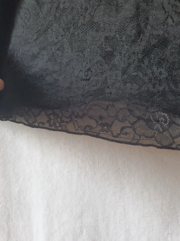 Débardeur à dentelle noire