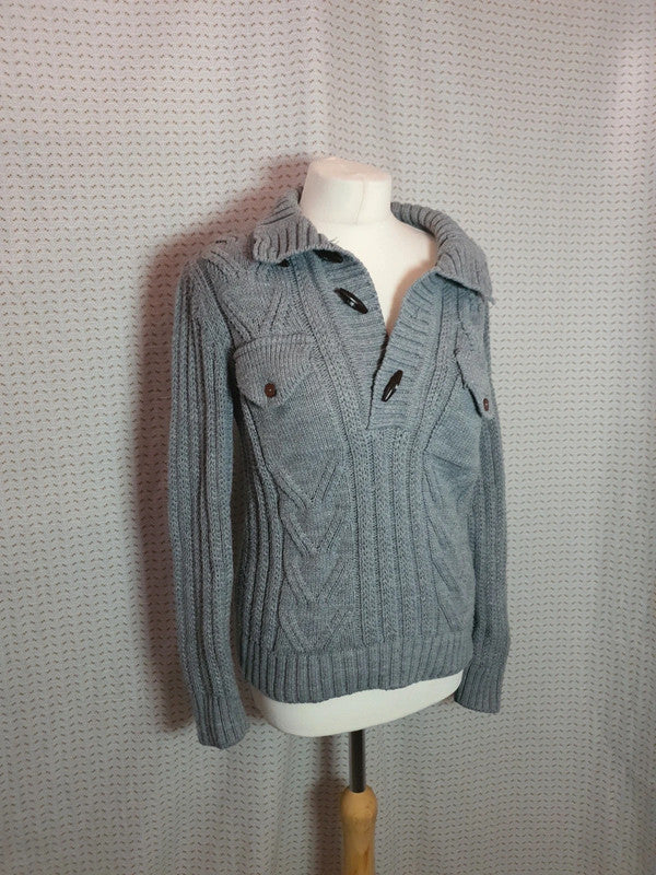 Pull gris IKAO